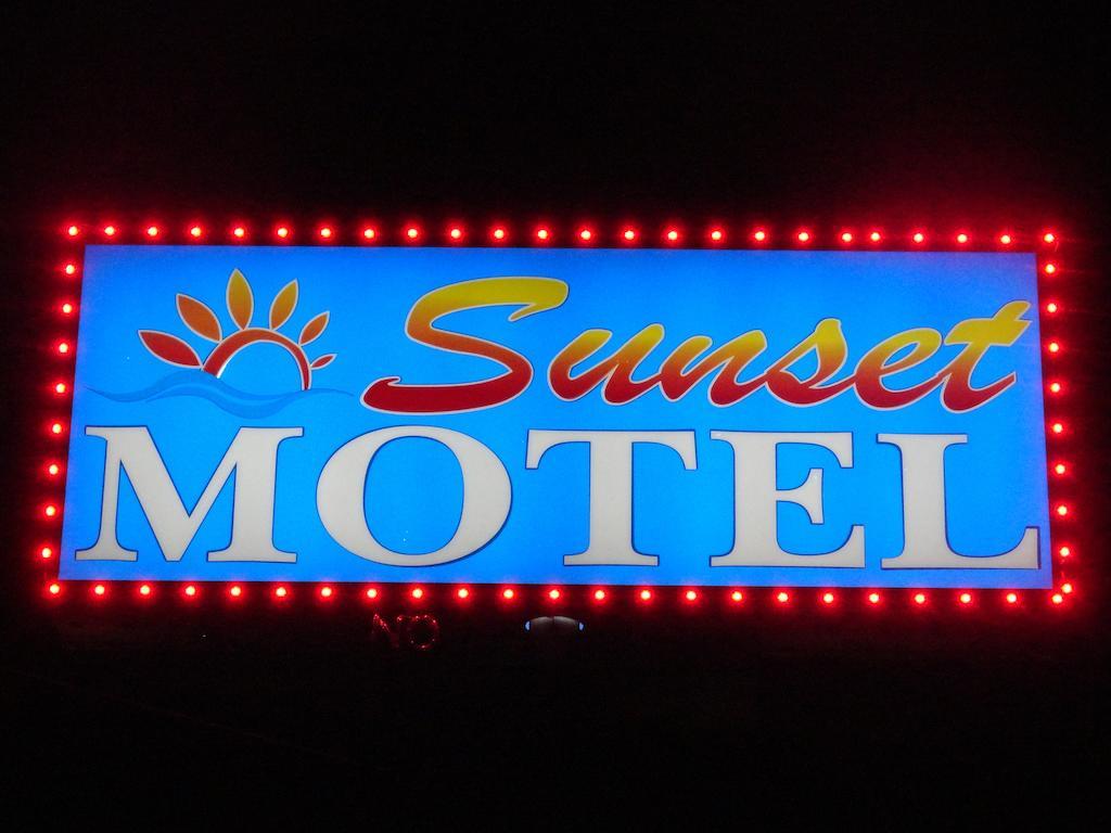 Sunset Motel Taft Екстериор снимка